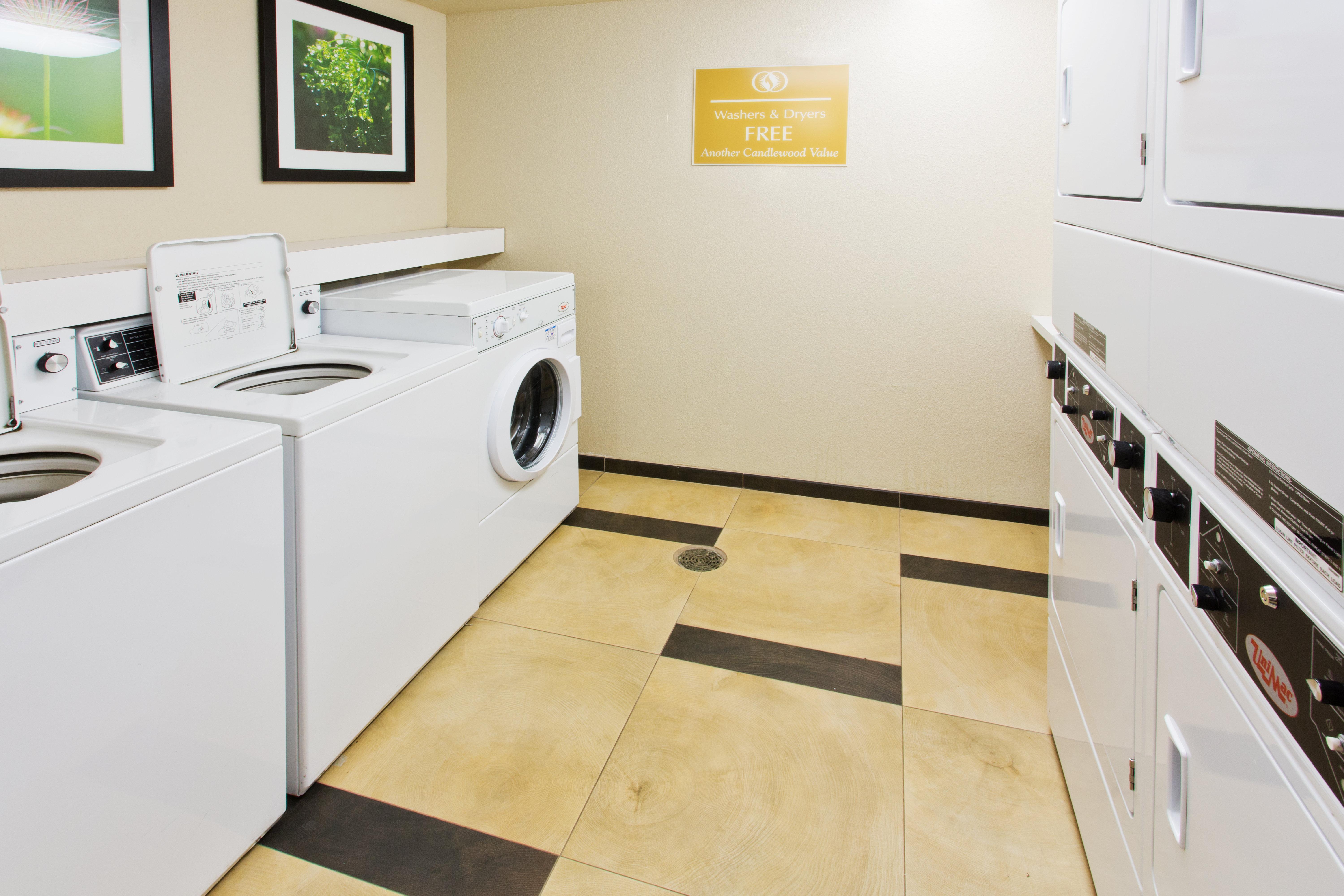 Candlewood Suites Medford By Ihg Eksteriør billede