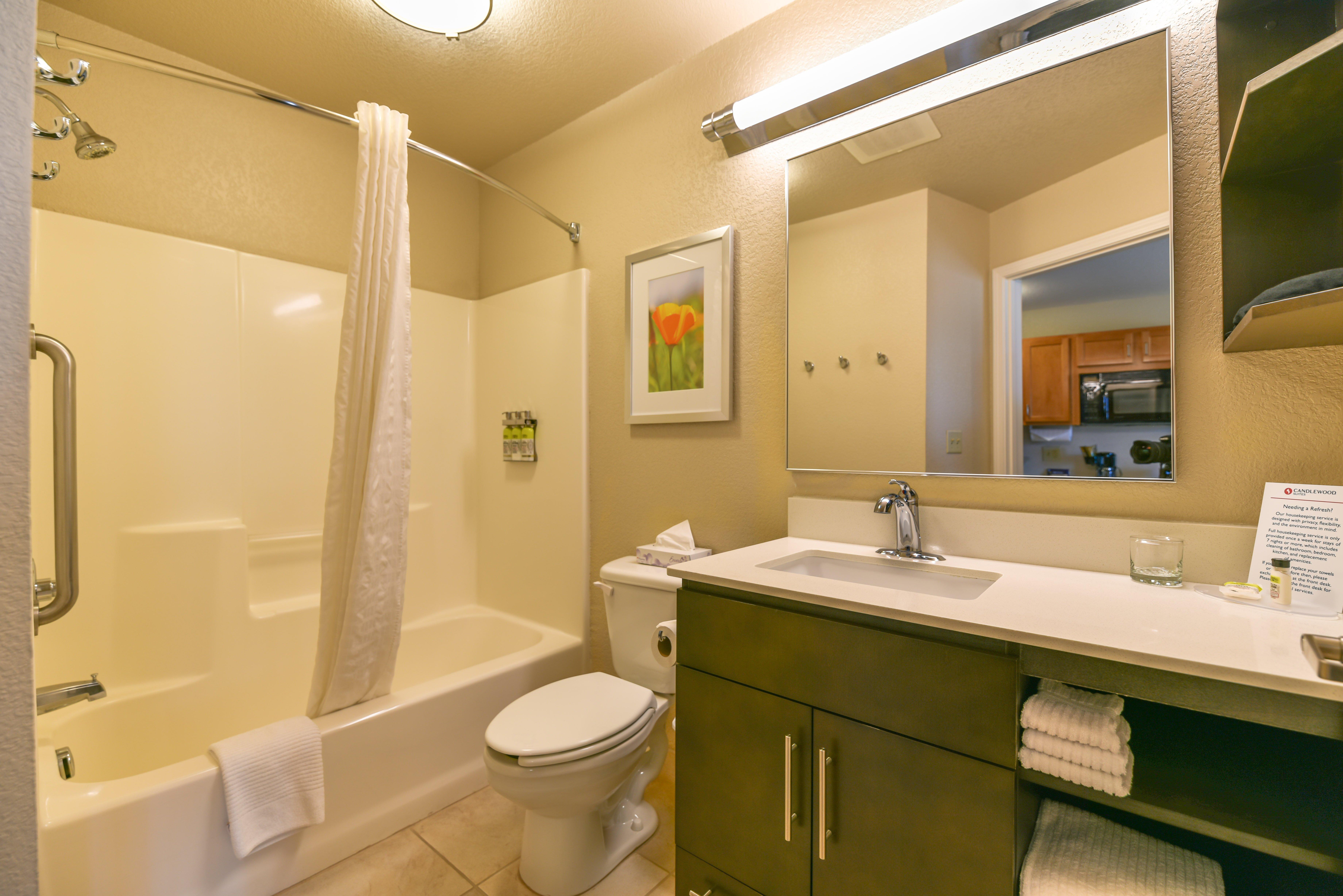Candlewood Suites Medford By Ihg Eksteriør billede